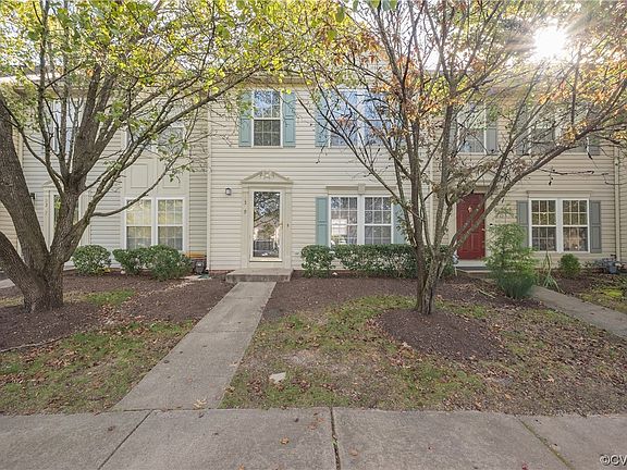 2nd image of 2549 Mountain Ash Cir
