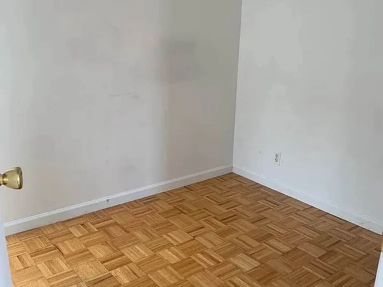 164 Mott St #5C — Photo 8