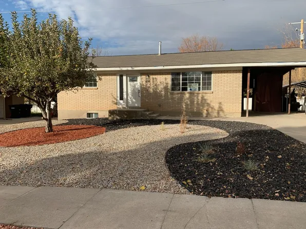 696 W 770 S, Woods Cross, UT 84087