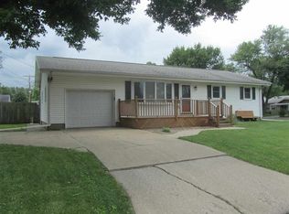 308 Manor St, Pekin, IL 61554