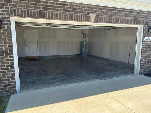 2 Car Garage