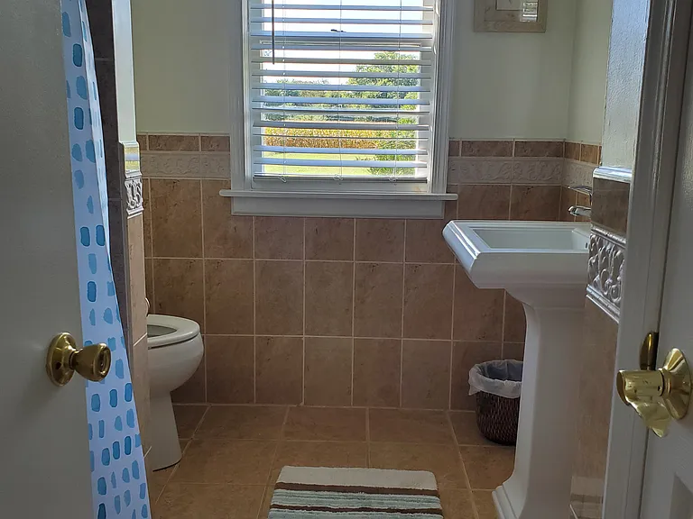 56 Lighthouse Rd — Photo 10