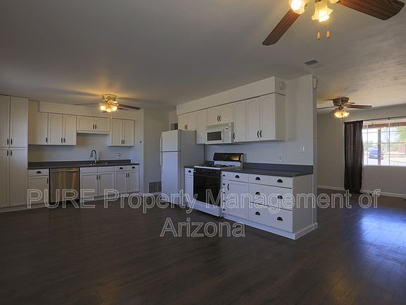 4th image of 1734 W 5th Pl