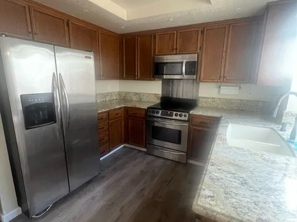 (undisclosed Address), Martinez, CA 94553