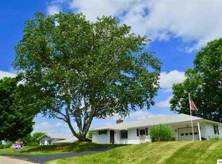 22 Hilltop Dr, Mount Vernon, OH 43050