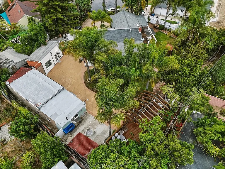 24092 Gemwood Dr — Photo 39