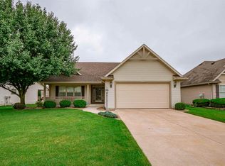 25603 Serenity Dr, South Bend, IN 46628