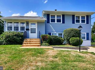 1407 Wedgewood Rd, Wilmington, DE 19805