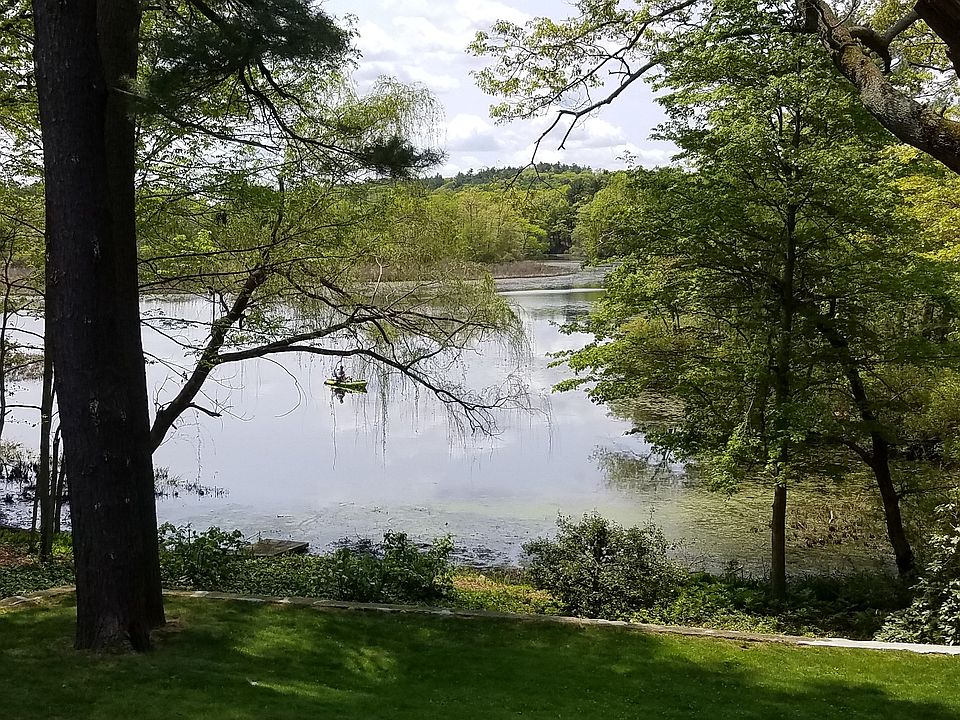 Charles River Lot 20