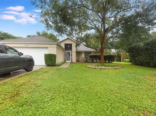 5023 Abaco Dr, Tavares, FL 32778
