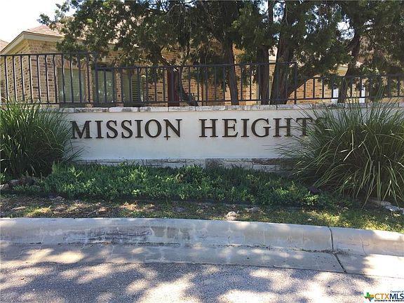 3rd image of 785 Mission Hts