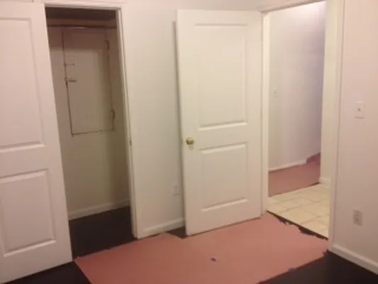 Rented by Realty 2000 Associates Ltd | media 25