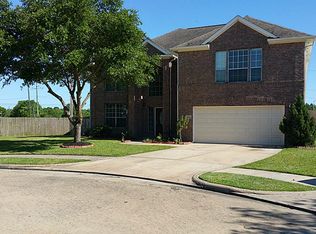 4113 Oak Point Dr, Pearland, TX 77581