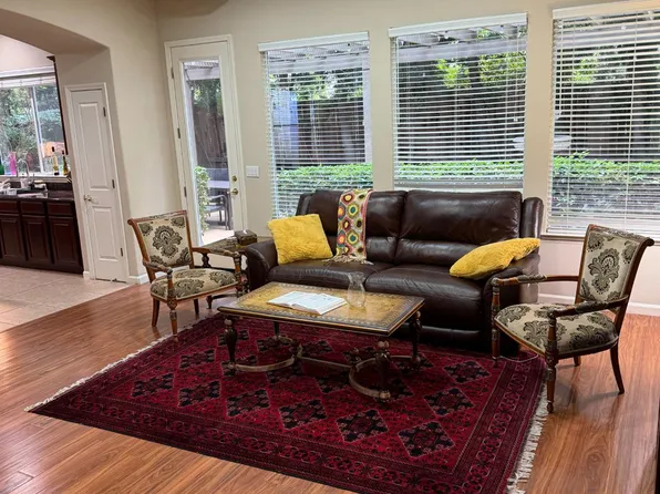 3762 Clubside Ln, Sacramento, CA 95835