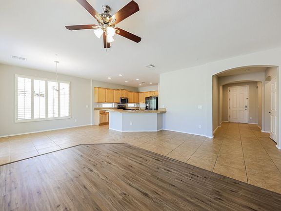 4th image of 12576 W Morning Vista Dr