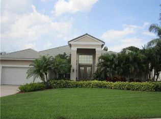 1590 SE Ballantrae Ct, Port Saint Lucie, FL 34952