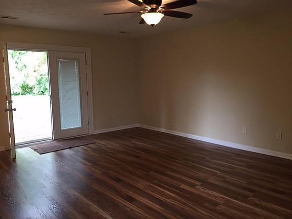 4th image of 3860 Trout Ct
