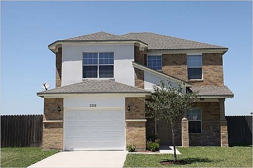2nd image of 2209 Hibiscus Ave