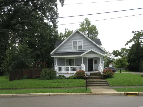 201 E Sherman St, Lynn, IN 47355