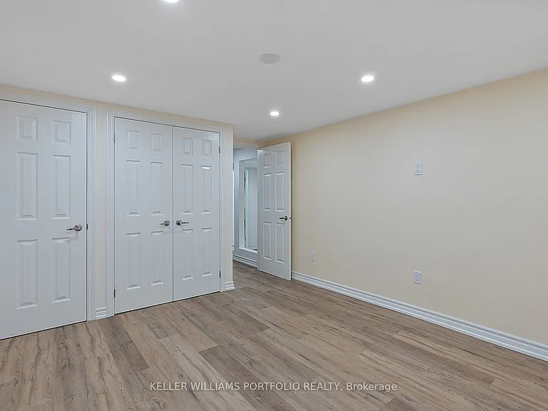 24 Ulysses Pl — Photo 38