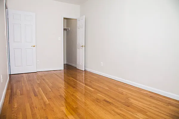 Rented by EXR | media 21