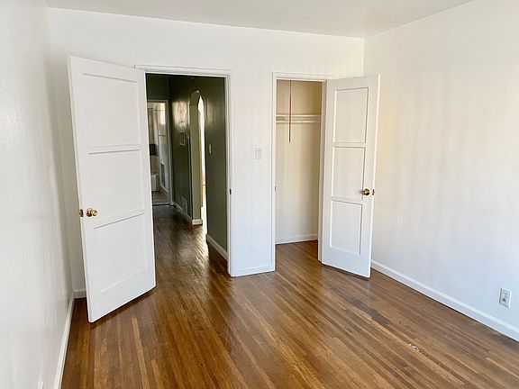 4th image of 3600 W 60th St #2
