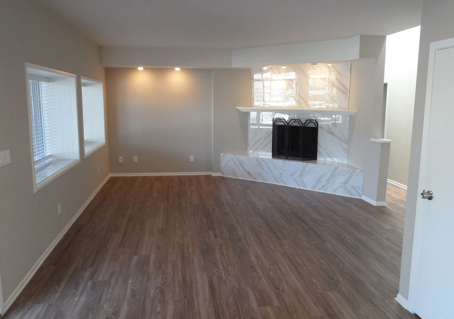 Large 3 Bedroom 2 Bathroom located in Westside Costa Mesa — Photo 1