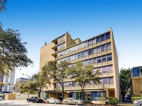 1800 Lavaca St APT 205, Austin, TX 78701