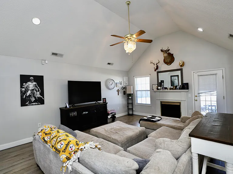 3245 Arborwood Dr — Photo 47