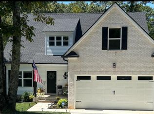 7273 Ron Rd, Ooltewah, TN 37363