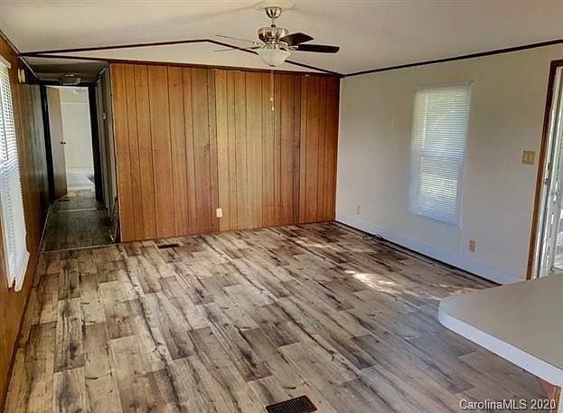 2nd image of 2183 Triplett Rd