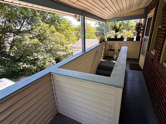 5th image of 1150 Northwest Blvd #1