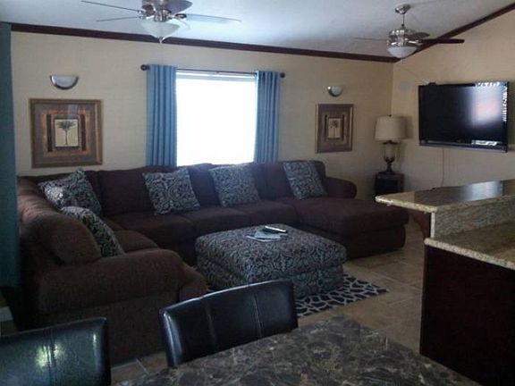 LIVING-FAMILY ROOM