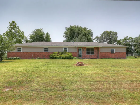 4224 E 26th Street, Joplin, MO 64804