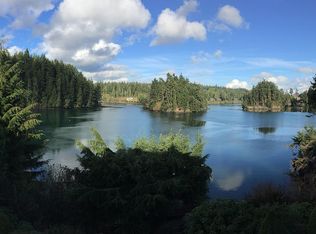 132 Skiff Ln, Port Ludlow, WA 98365