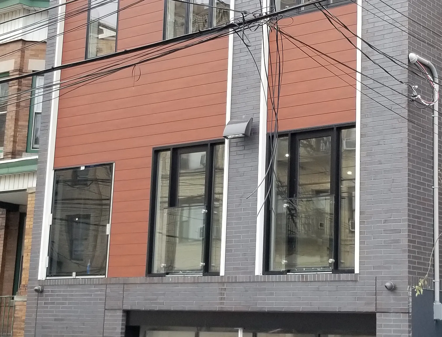 2 bed, 850 sqft, $2,550 — Photo 1