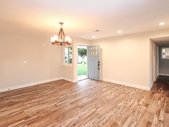 3rd image of 10065 Santa Anita Ave