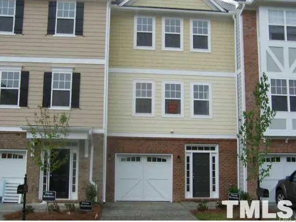 108 Linden Park Ln, Cary, NC 27519