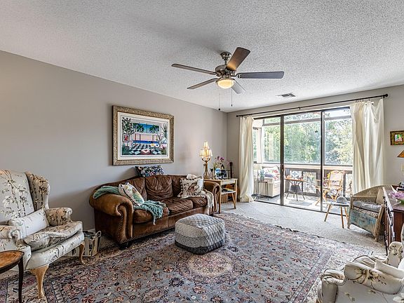 4th image of 1830 Sevilla Blvd