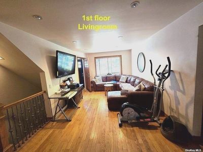13709 70th Rd, Flushing, NY, 11367