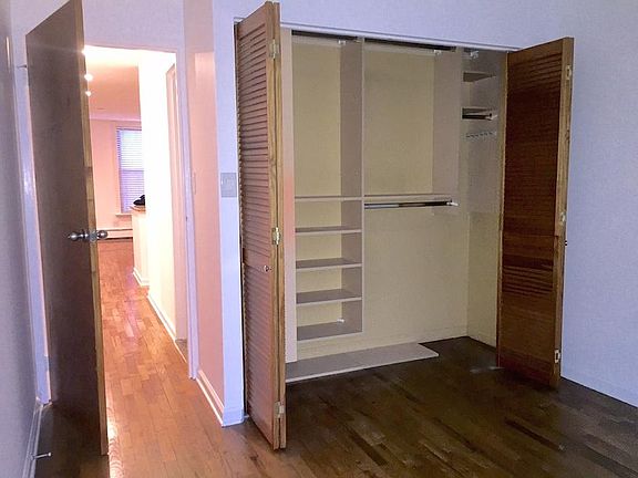 4th image of 72 President St #2