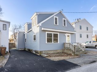 14 Bradley St, Saco, ME 04072