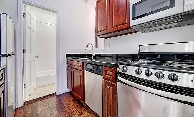 Rented by REAL New York | media 20