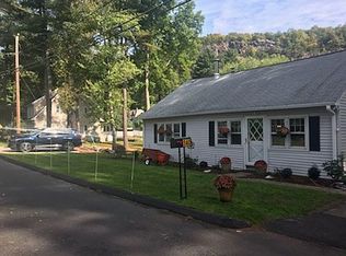 140 Secret Lake Rd, Avon, CT 06001