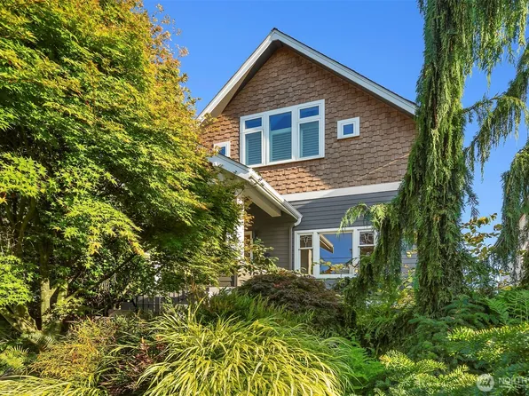 707 N 83rd Street, Seattle, WA 98103