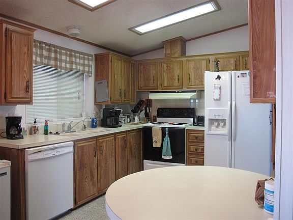 2nd image of 11218 E 39th Pl