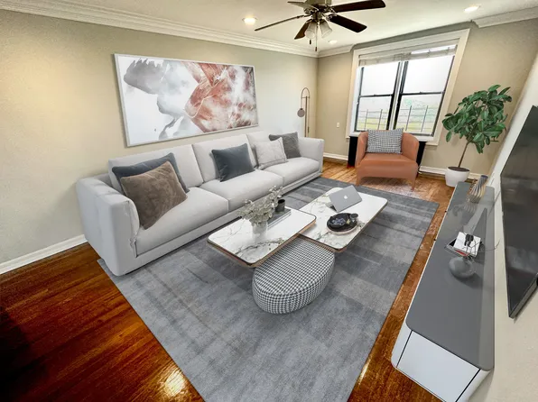 701 Beach 9th Street image 1 of 6