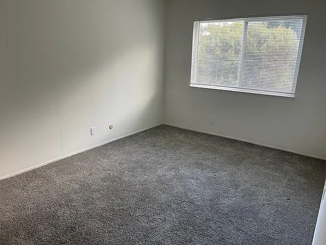 1351 Adobe Dr #3 — Photo 9