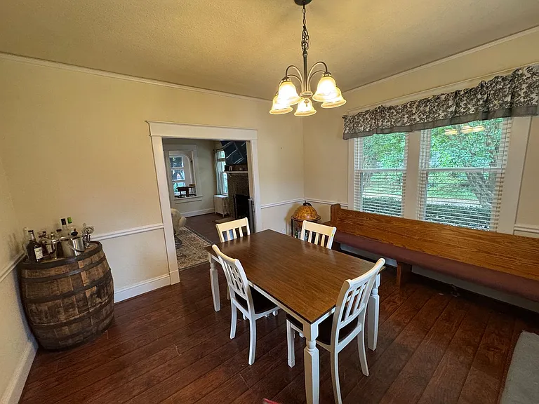 9251 Atwood Ave — Photo 23