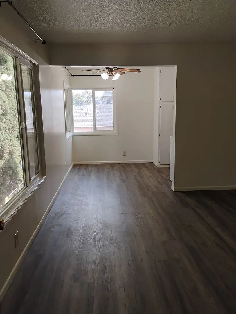 5311 Lexington Ave — Photo 3